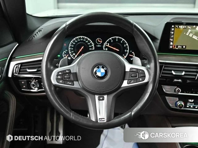 BMW 5 Series (G30) 2019 Белый из Кореи, фото 4
