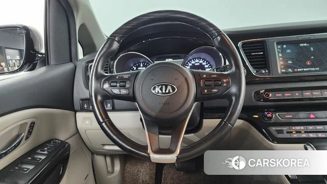 Kia The New Carnival 2020 Серый из Кореи, фото 4