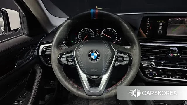 BMW 5 Series (G30) id 3150073 из Кореи 4