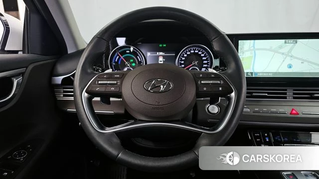 Hyundai The New Grandeur IG Hybrid 2021 Белый из Кореи, фото 4