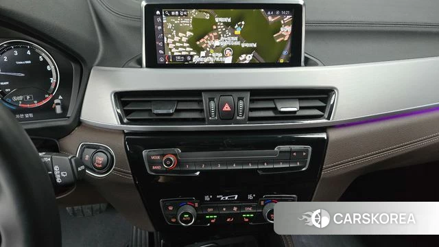 BMW X1 (F48) 2022 Белый из Кореи, фото 4