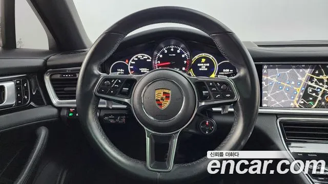 Porsche Panamera (971) 2018 Черный из Кореи, фото 4