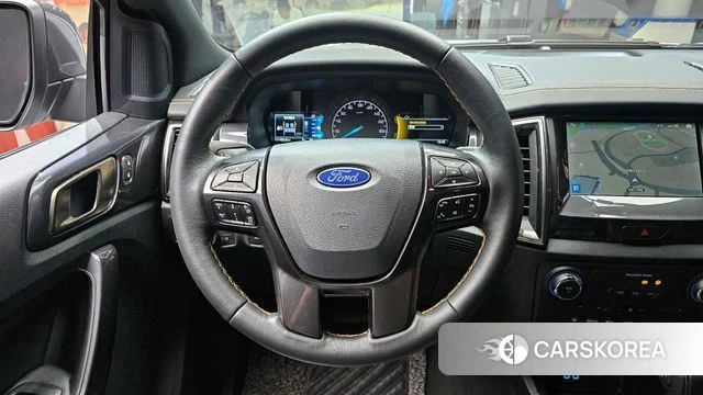 Ford Ranger 3rd Generation 2021 Серебряный из Кореи, фото 4