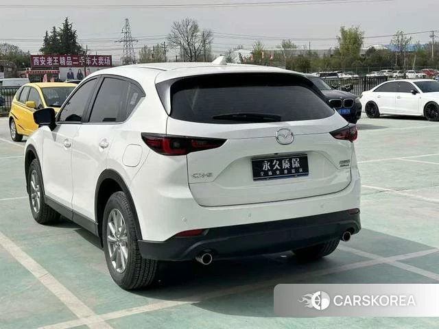 Mazda CX-5 2024 Белый из Китая, фото 4