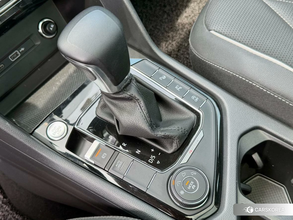 Volkswagen Tiguan L 2021 Черный из Китая, фото 4