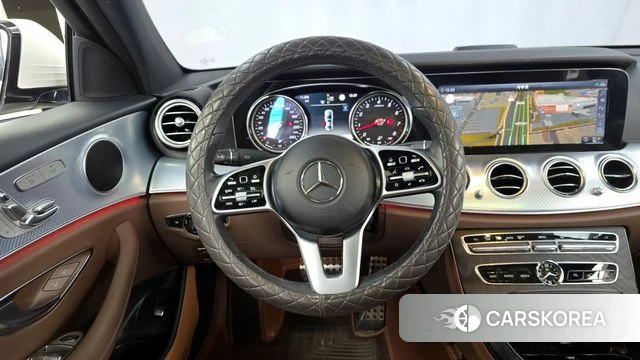 Mercedes-Benz E-Class W213 2020 Белый из Кореи, фото 4
