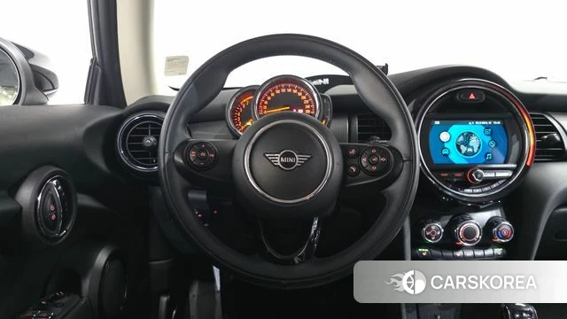 Mini Cooper 2020 Зеленый из Кореи, фото 4