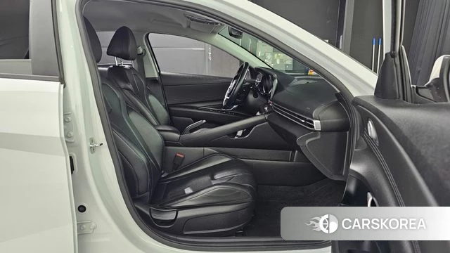 Hyundai Avante (CN7) 2021 Белый из Кореи, фото 4