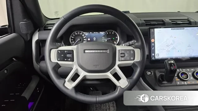 Land Rover Defender (L663) 2023 Черный из Кореи, фото 4