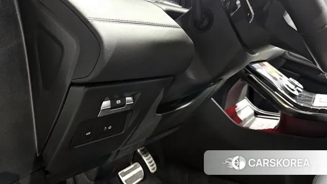 Land Rover Range Rover Evoque 2nd Generation 2023 Белый из Кореи, фото 4