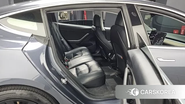 Tesla Model 3 2020 Серый из Кореи, фото 4