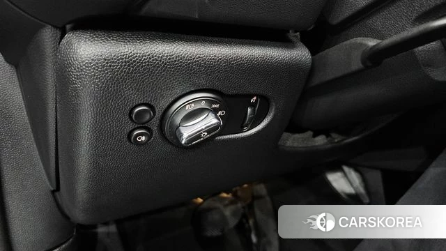 Mini Cooper Convertible 2024 Песочный из Кореи, фото 4