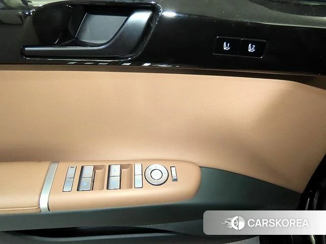 Hyundai Grandeur (GN7) 2025 Черный из Кореи, фото 4