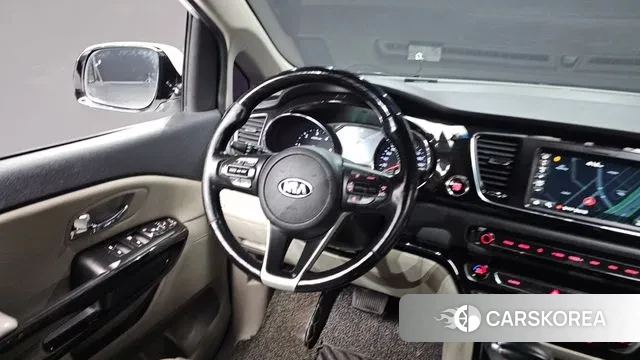 Kia The New Carnival 2018 Белый из Кореи, фото 4
