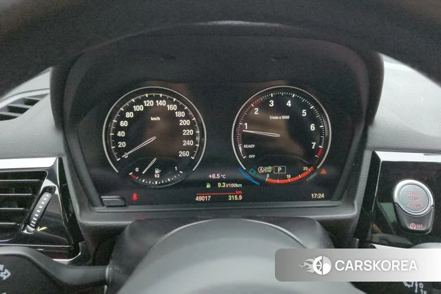 BMW 1 series 2021 Белый из Китая, фото 4
