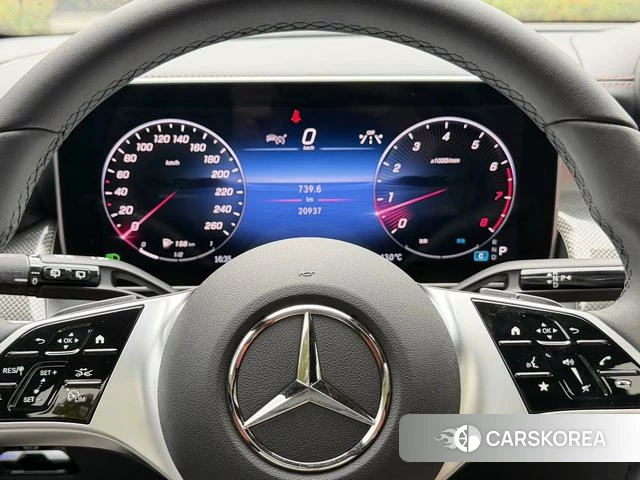 Mercedes-Benz GLC 2024 Черный из Китая, фото 4