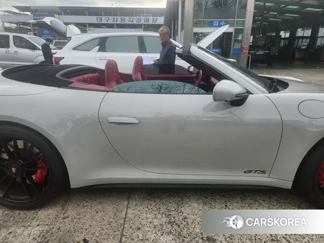 Porsche 911(992) 2023 Белый из Кореи, фото 4