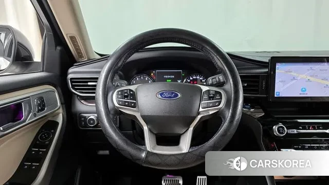 Ford Explorer 6th Generation 2022 Белый из Кореи, фото 4