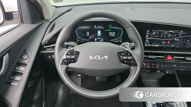 Kia Di Ol Nu Niro 2022 Белый из Кореи, фото 4