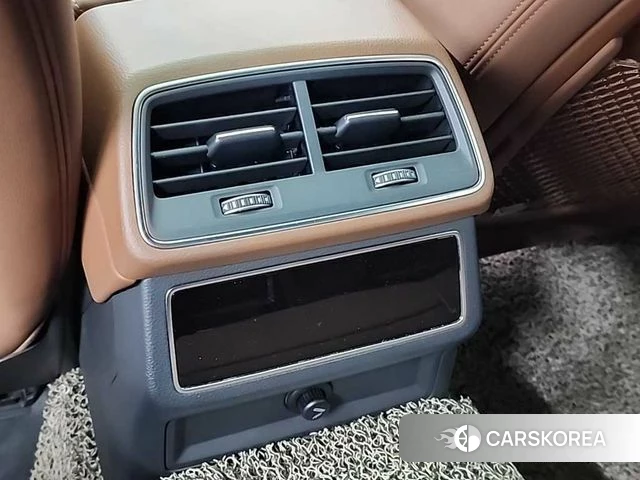 Audi A6 (C8) 2021 Черный из Кореи, фото 4