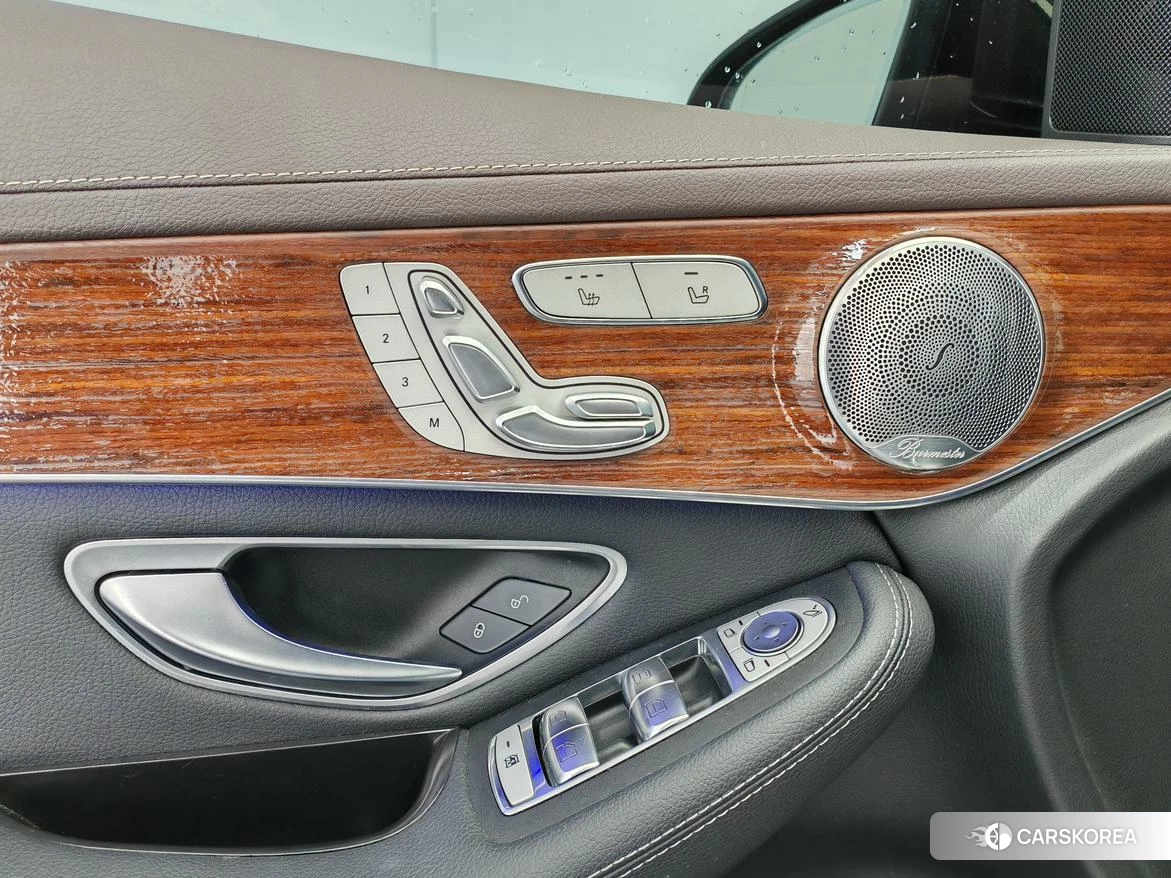 Mercedes-Benz GLC 2020 Черный из Китая, фото 4