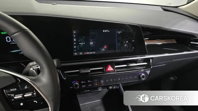 Kia Di Ol Nu Niro 2022 Белый из Кореи, фото 4