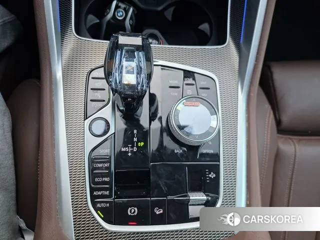 BMW X6 (G06) 2022 Белый из Кореи, фото 4