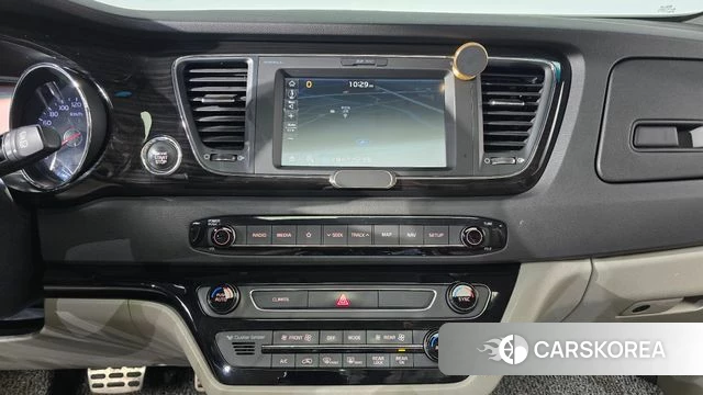 Kia The New Carnival 2018 Серый из Кореи, фото 4
