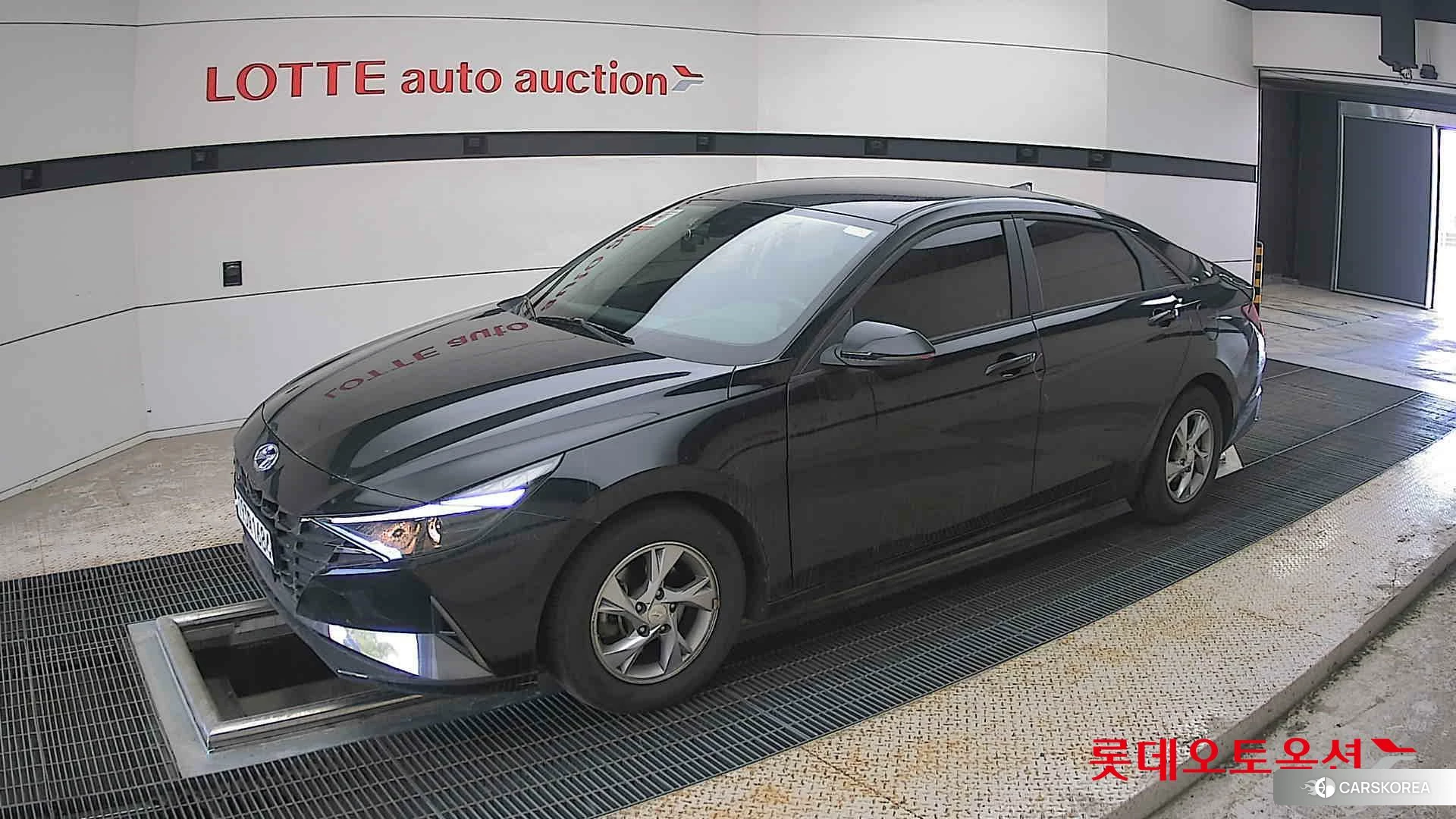 Hyundai Avante 2022 Phantom Black Pearl из Кореи, фото 4