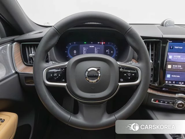 Volvo XC60 second Generation 2025 Серый из Кореи, фото 4