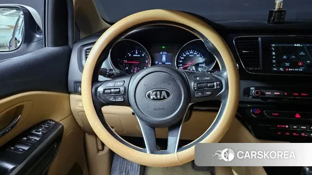 Kia The New Carnival 2018 Белый из Кореи, фото 4