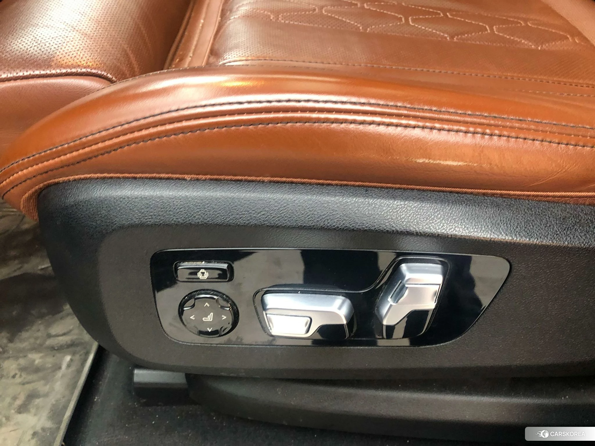 BMW X7 2021 Черный из Китая, фото 4