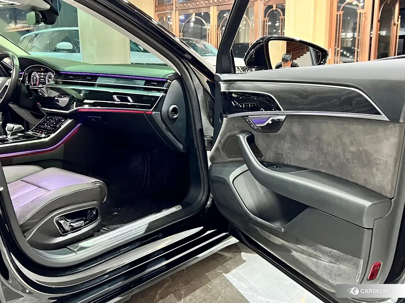 Audi A8 2020 Черный из Китая, фото 4