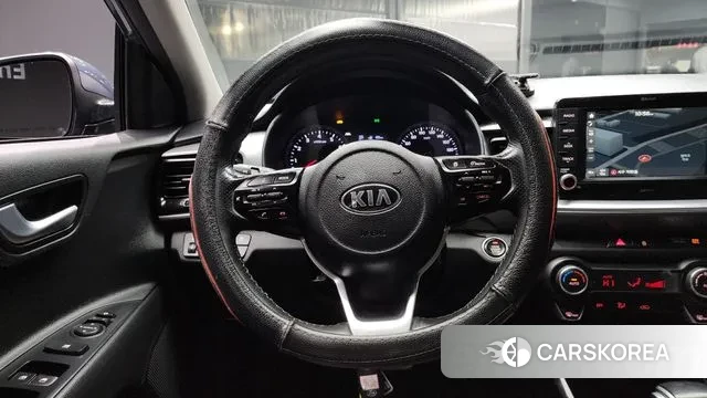 Kia Stonic 2018 Синий из Кореи, фото 4