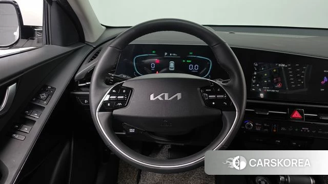 Kia Di Ol Nu Niro 2022 Белый из Кореи, фото 4