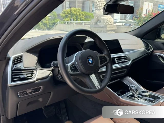 BMW X6 2021 Черный из Китая, фото 4