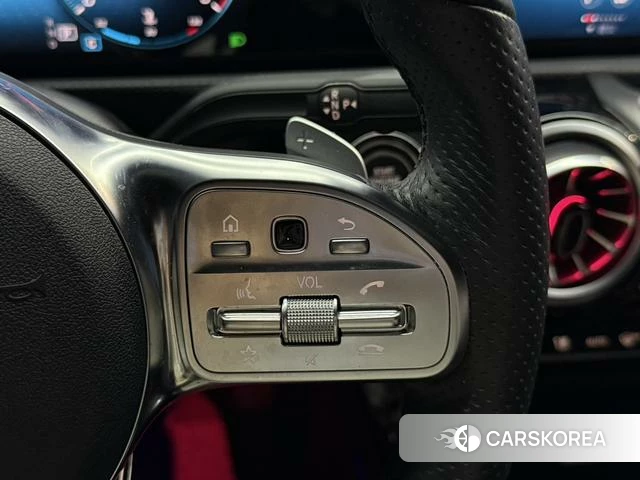 Mercedes-Benz Class A 2021 Синий из Китая, фото 4