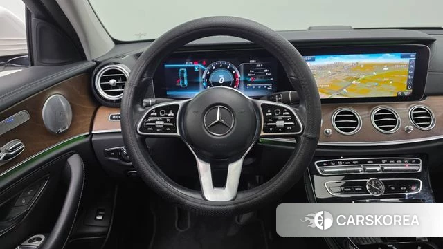 Mercedes-Benz E-Class W213 2019 Белый из Кореи, фото 4