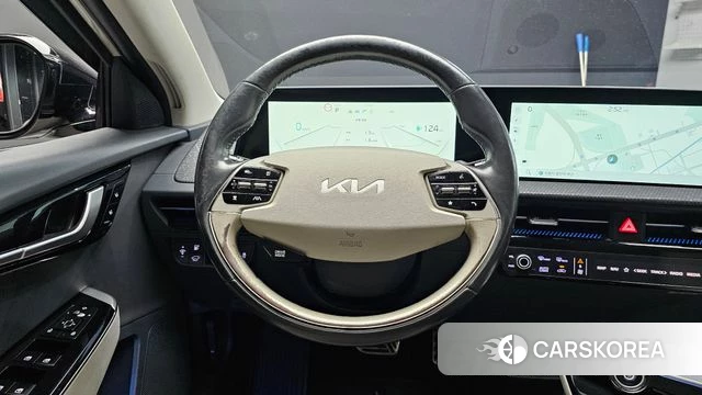 Kia EV6 2022 Жемчужный цвет из Кореи, фото 4