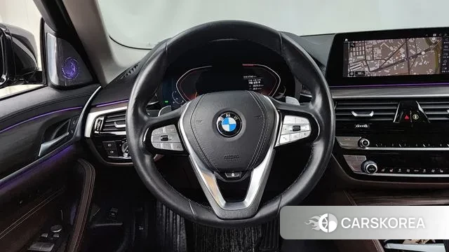 BMW 5 Series (G30) 2020 Черный из Кореи, фото 4