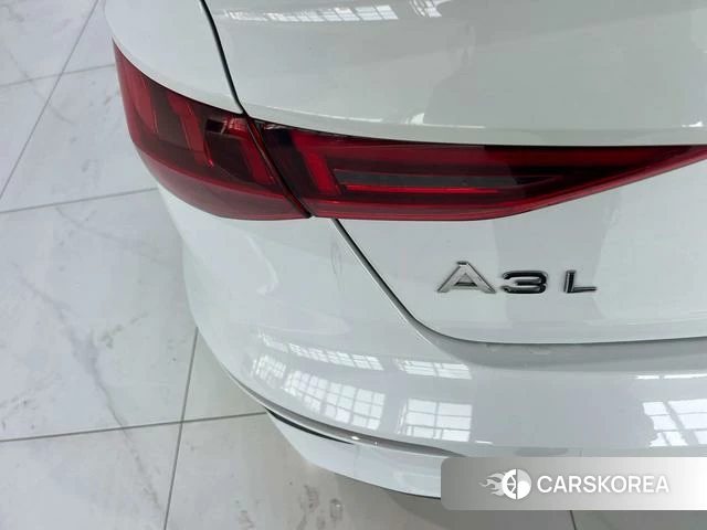 Audi A3 2023 Белый из Китая, фото 4