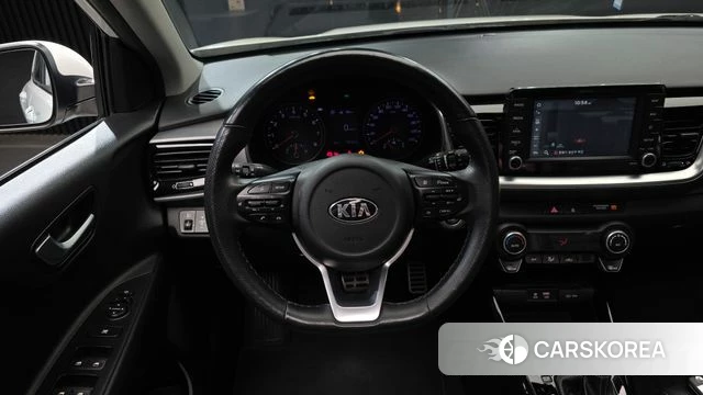 Kia Stonic 2019 Белый из Кореи, фото 4