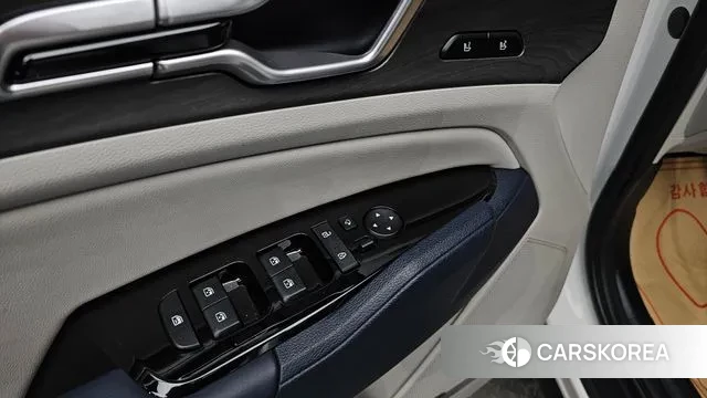 Kia Sportage 5th Generation 2022 Белый из Кореи, фото 4