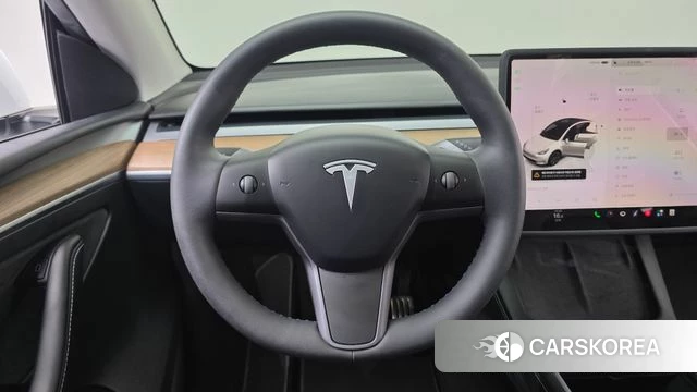 Tesla Model Y 2024 Белый из Кореи, фото 4
