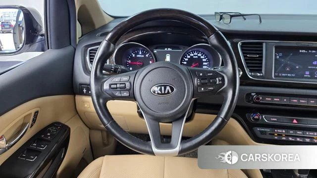 Kia The New Carnival 2018 Белый из Кореи, фото 4