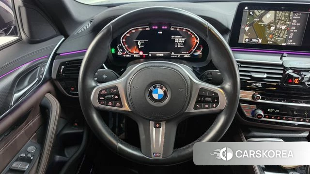 BMW 5 Series (G30) 2023 Черный из Кореи, фото 4