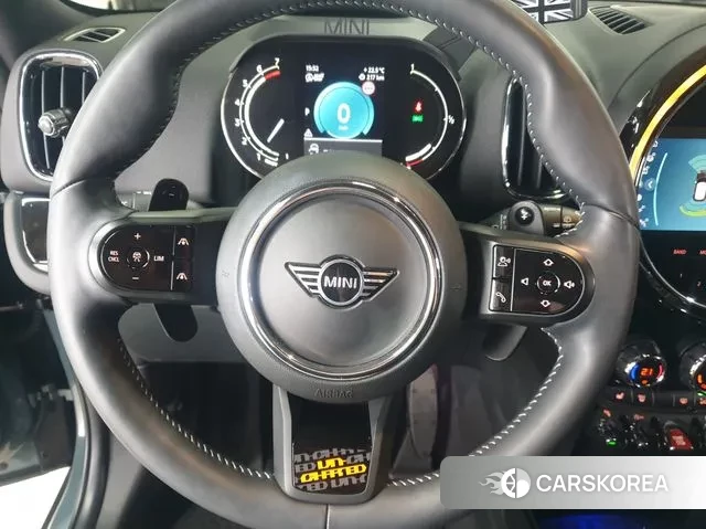Mini Cooper S Countryman 2024 Светло-зеленый из Кореи, фото 4