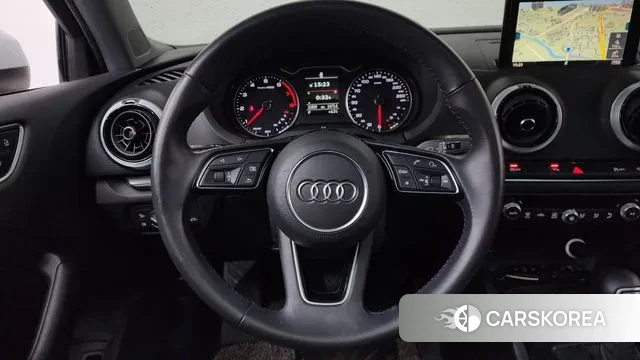 Audi New A3 2020 Белый из Кореи, фото 4