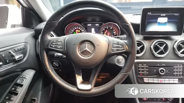 Mercedes-Benz GLA-Class X156 2019 Белый из Кореи, фото 4