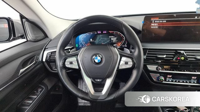 BMW 6 Series GT (G32) 2021 Серебристо-серый из Кореи, фото 4